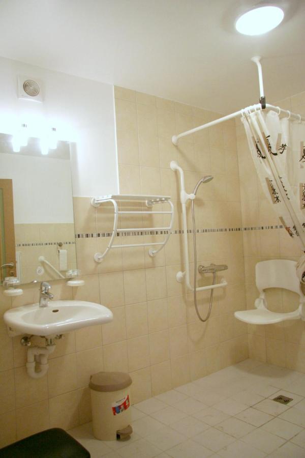 Hoeve Jadoul Gingelom المظهر الخارجي الصورة