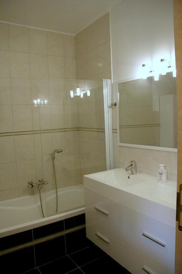 Hoeve Jadoul Gingelom المظهر الخارجي الصورة